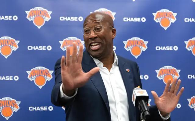 b体育官网-防守漏洞有救了？布朗新帅上任或破解尼克斯难题