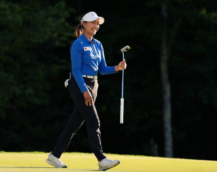 b体育-新冠军王馨迎出战LPGA克罗格皇后城锦标赛,中国内地九人军团争佳绩