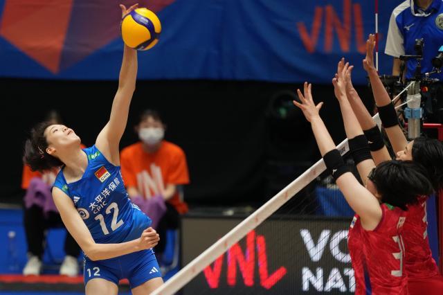 李盈莹愈发成熟已成“核心” 王媛媛进攻端进步明显